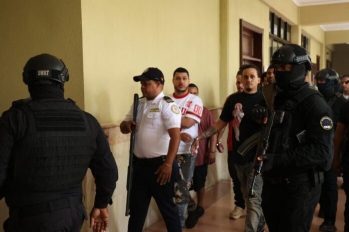 Conocen medida de coerción contra siete implicados en muerte de chofer en Santiago