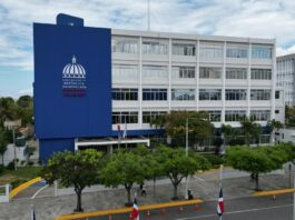 Ministerio de Trabajo reitera feriado del Día del Trabajo se cambia para el lunes 4