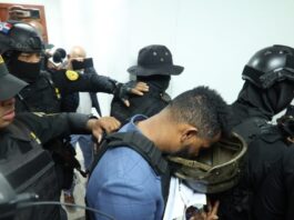 Recusan a jueza en caso de fiscal acusado de soborno por "contacto previo" con pruebas