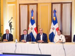 Sector productivo y empresarios se comprometen con presidente Abinader garantizar abastecimiento y enfrentar impacto de la crisis internacional
