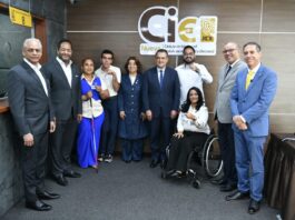 JCE continúa entrega de la nueva cédula a personas con discapacidad en coordinación con CONADIS