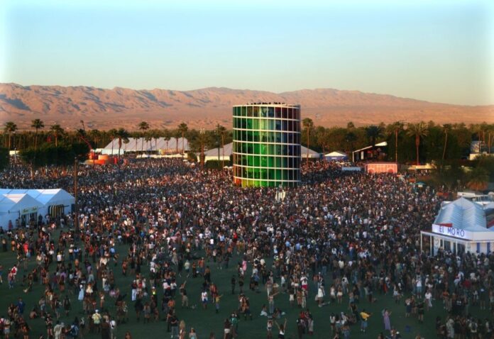 Coachella abre espacio a experiencias sin pantallas en respuesta a la fatiga digital