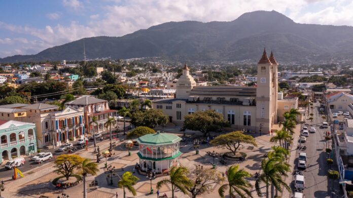 Puerto Plata se prepara para una ocupación hotelera de 96.1% en Semana Santa