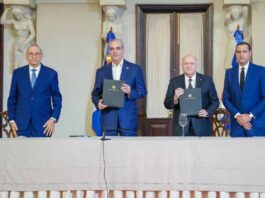 Abinader firma acuerdo de colaboración entre FINJUS y la Consultoría Jurídica del Poder Ejecutivo