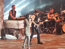 Laura Pausini enamora a Santo Domingo: Una noche de nostalgia y conexión total en la Feria Ganadera