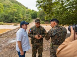 Paliza y ministro de Defensa realizan recorren carretera Internacional