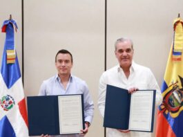 y Ecuador inician negociaciones para lograr un acuerdo comercial