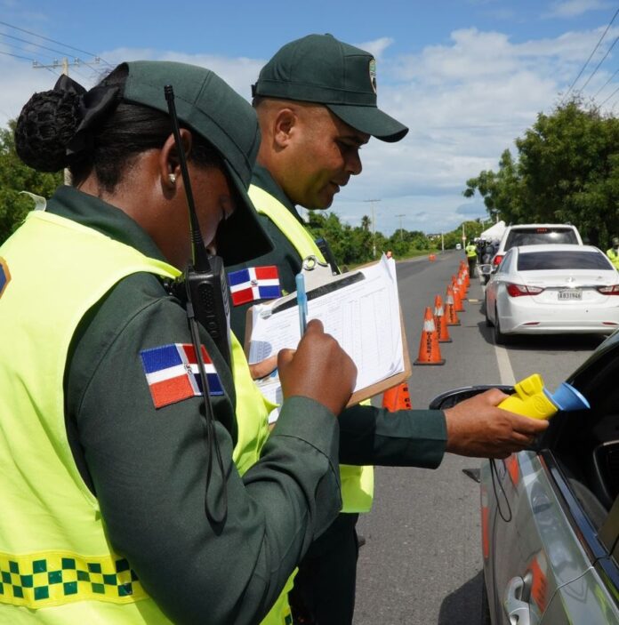 Digesett reporta 54 conductores positivos al alcohol y 11 detenidos en operativos de fin de semana