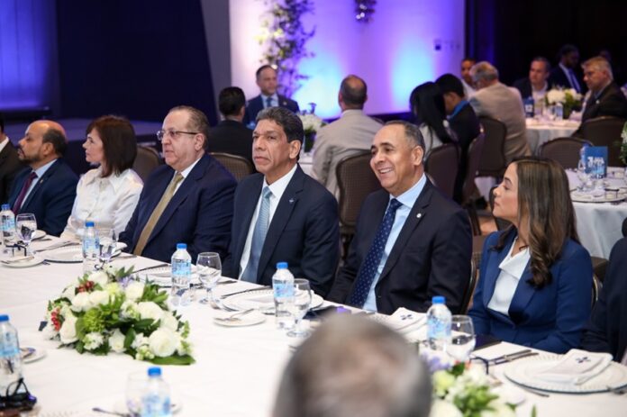 Exportaciones dominicanas superan US$3,773 MM en primer trimestre de 2026