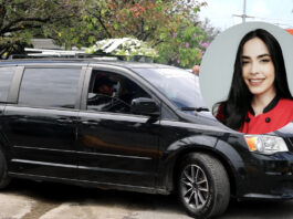 Familiares y amigos dan el último adiós a Esmeralda Moronta en medio de profundo dolor