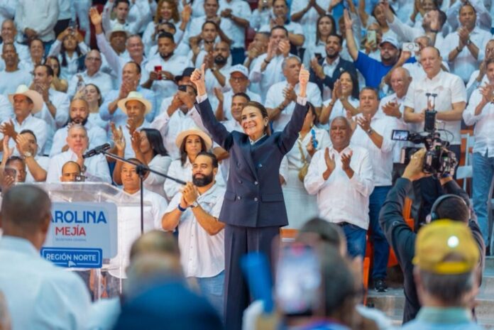 Carolina ratifica en Santiago será candidata presidencial PRM