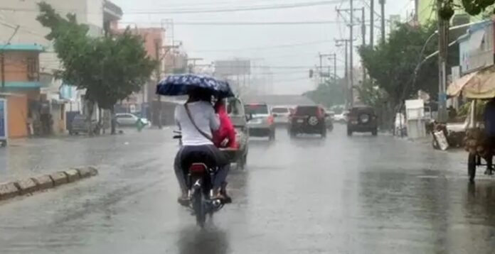¡Saque el paraguas! Indomet prevé fuertes lluvias y ráfagas de viento para este jueves
