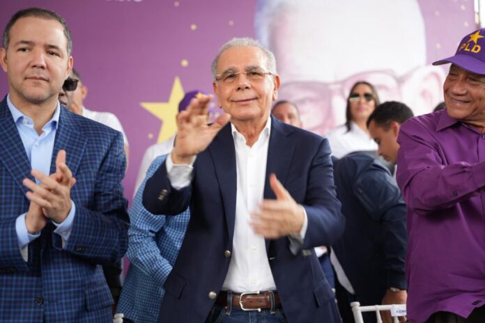 Danilo: dirigentes buscan volver al PLD