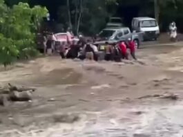 Crecida repentina del río Inaje sorprende a bañistas y casi provoca una tragedia en Dajabón
