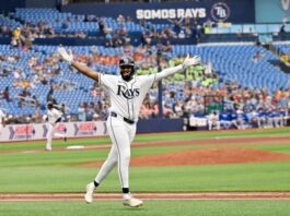 ¡Tres jonrones de Caminero! Rays apalean a Reales