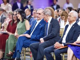 Abinader destaca estabilidad democrática y reducción de la pobreza en RD