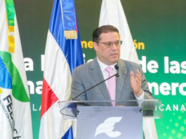 Ministro Sanz Lovatón destaca unificación y modernización del registro mercantil Ministro Sanz Lovatón destaca unificación y modernización del registro mercantil