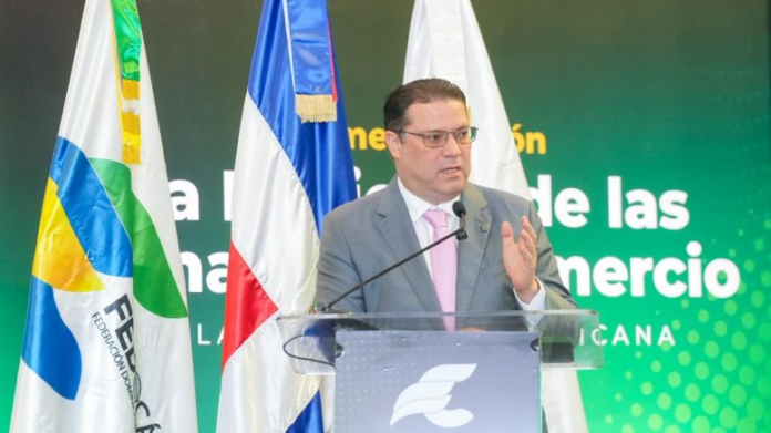Ministro Sanz Lovatón destaca unificación y modernización del registro mercantil