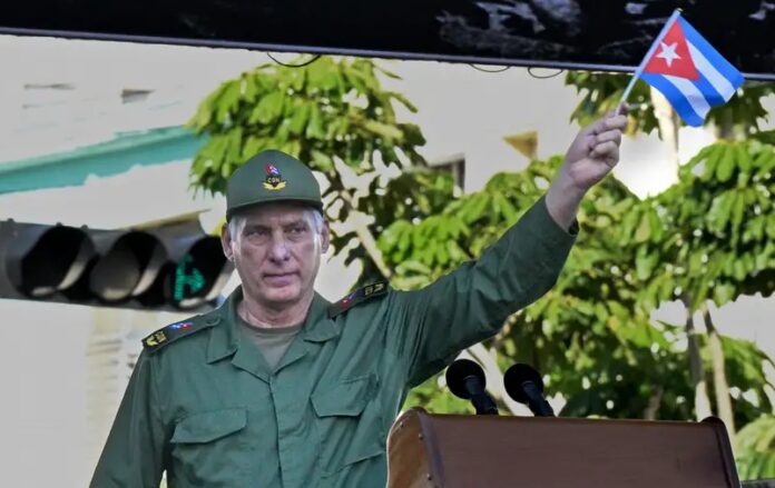 Díaz-Canel anuncia reformas para dinamizar economía cubana