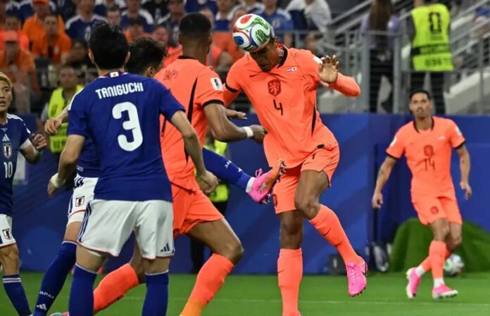 Mundial: Japón remonta y le empata 2-2 a la poderosa Países Bajos