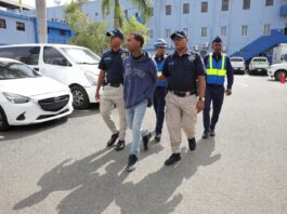 Se entrega joven señalado por familiares como la persona que obligó a su pariente adolescente a ingerir una sustancia tóxica que le provocó la muerte