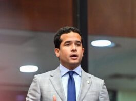 Omar Fernández advierte golpe fiscal a emprendedores y trabajadores independientes Omar Fernández advierte golpe fiscal a emprendedores y trabajadores independientes