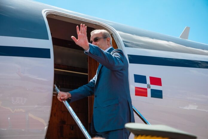 Presidente Abinader viajará a Colombia para la toma de posesión de Abelardo de la Espriella
