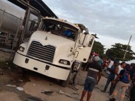 Explosión de camión en la vía Haina-Santo Domingo deja dos muertos