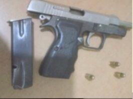 Policía arresta a un hombre acusado de agresión sexual contra una adolescente y ocupa arma de fuego durante operativos en Bahoruco