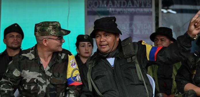 Colombia reactiva órdenes de captura contra 46 armados