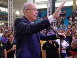Danilo Medina juramenta a 1,150 nuevos miembros en el PLD en Barahona