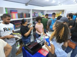 Miles de personas acuden al inicio de la XXVIII Feria Internacional del Libro Santo Domingo 2026