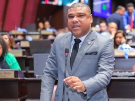¡Todo para la nómina! Diputado denuncia el duro golpe del Presupuesto 2027 a la mujer y la juventud dominicana ¡Todo para la nómina! Diputado denuncia el duro golpe del Presupuesto 2027 a la mujer y la juventud dominicana