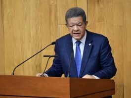 Leonel Fernández pide revisar el DR-CAFTA para proteger el arroz dominicano frente a EE. UU. Leonel Fernández pide revisar el DR-CAFTA para proteger el arroz dominicano frente a EE. UU.