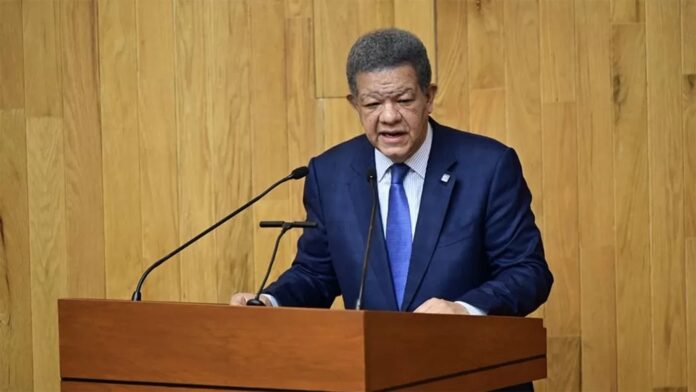 Leonel Fernández pide revisar el DR-CAFTA para proteger el arroz dominicano frente a EE. UU.