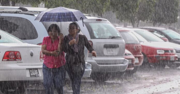Lluvias y tormentas: Elevan a alerta verde al Distrito Nacional y otras 7 provincias