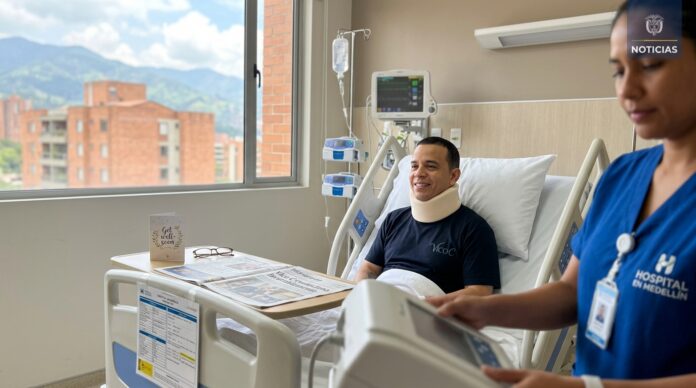 Vico C evoluciona favorablemente tras someterse a cirugía de columna cervical en Colombia