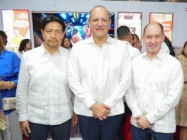 En el marco de la 39.ª edición de Expo Cibao, la exhibición comercial más grande de la región norte y una de las más importantes del país, Claro Dominicana celebró su tradicional cóctel para clientes, líderes empresariales, relacionados y representantes de diversos sectores productivos, evidenciando su compromiso con el desarrollo económico, social y tecnológico de la región.