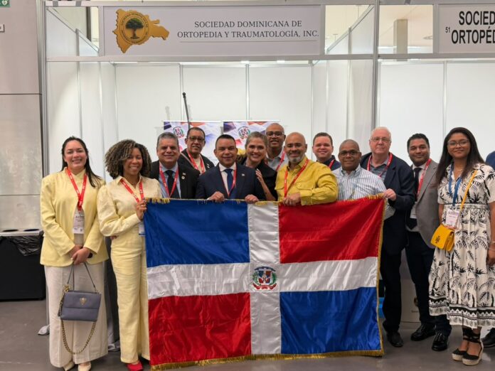 El doctor Julio Landrón, director ejecutivo del Servicio Nacional de Salud (SNS), desarrolla en España una agenda de cooperación destinada a fortalecer los hospitales públicos y la Red Nacional de Trauma de la República Dominicana.