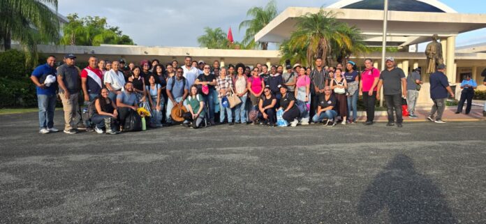 UASD lleva jornada de reforestación a Cevicos como parte de las actividades por su 488 aniversario