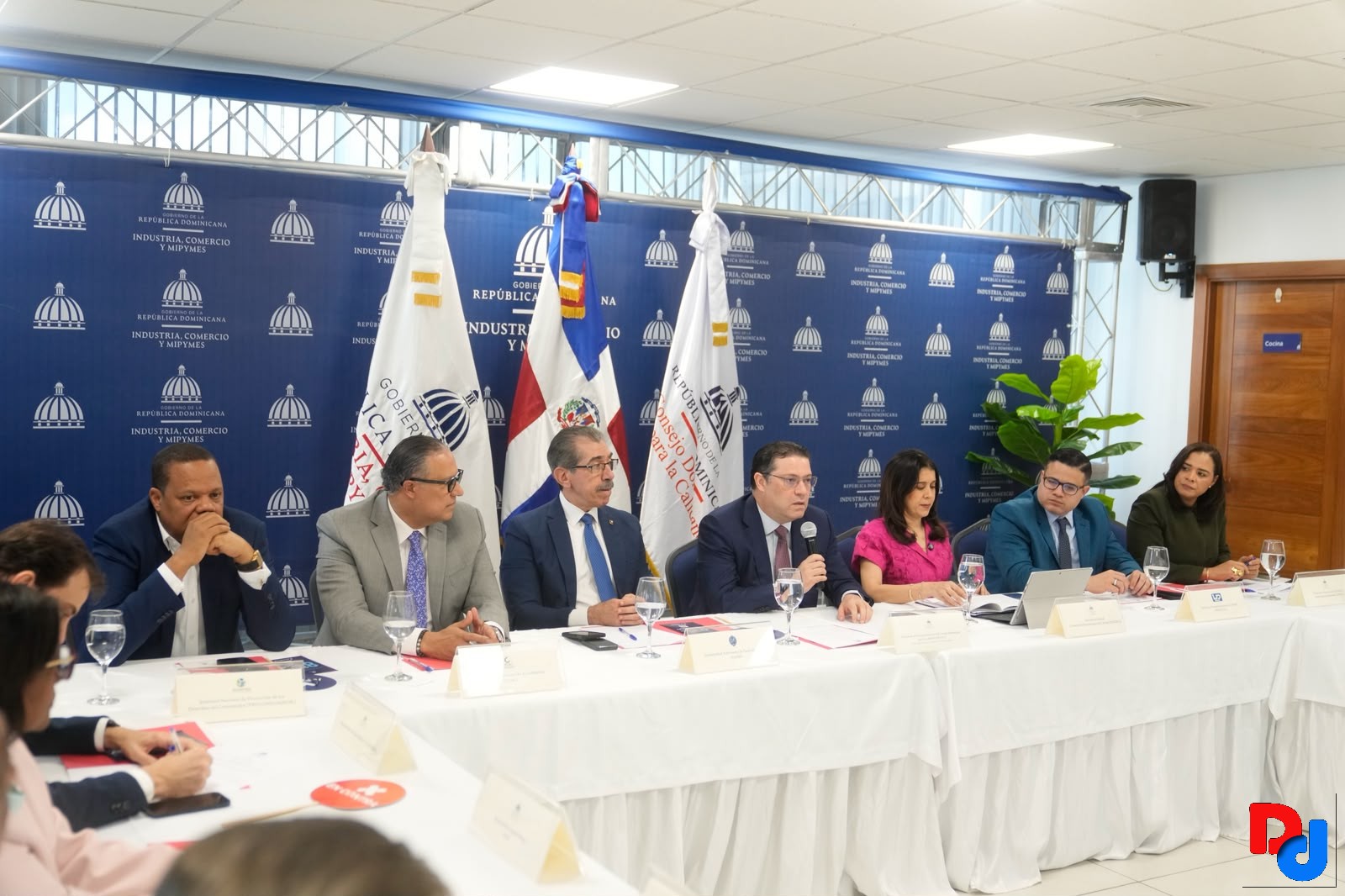 Ministro Sanz Lovatón destaca importancia de la calidad para la economía dominicana Ministro Sanz Lovatón destaca importancia de la calidad para la economía dominicana