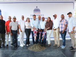 Inician construcción de techado multiuso en Eugenio María de Hostos con inversión superior a RD$30 millones