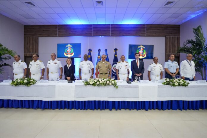 Armada Dominicana impulsa protocolo regional para fortalecer lucha contra el narcotráfico marítimo