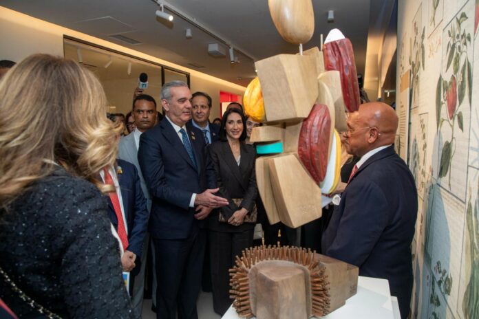 Presidente Abinader inaugura salón República Dominicana en la FAO y reafirma compromiso con el Hambre Cero