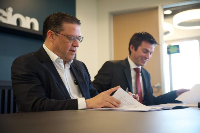 MICM y NCLUSION acuerdan ampliar inversiones y operaciones en RD