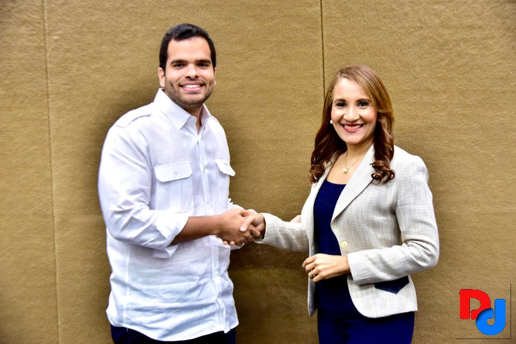 Vicente Sánchez y Zoraima Cuello unen esfuerzos para impulsar la tecnología y la innovación en República Dominicana Vicente Sánchez y Zoraima Cuello unen esfuerzos para impulsar la tecnología y la innovación en República Dominicana