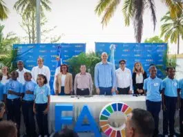 Director general de la FAO visita escuela modelo de Monte Plata que impulsa la alimentación sostenible