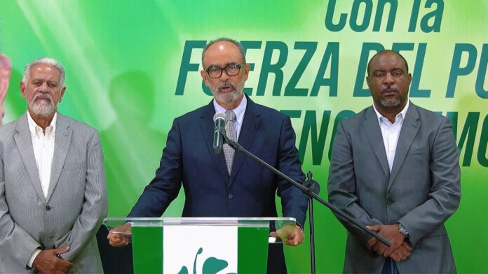 Durante gobiernos de Leonel el país produjo arroz suficiente para consumir y exportar, asegura Héctor Acosta