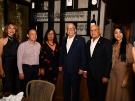 El Bagrícola agasaja con una cena al director general de la FAO, Qu Dongyu, en su visita al país El Bagrícola agasaja con una cena al director general de la FAO, Qu Dongyu, en su visita al país