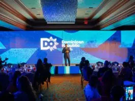Ministro David Collado encabeza en Houston el roadshow 124 para promover a República Dominicana como destino turístico